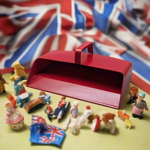 Plastic British Dustpan