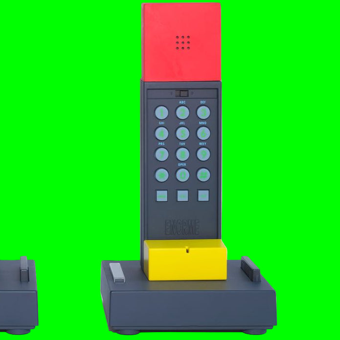 Enorme Telephone thanks to Iris